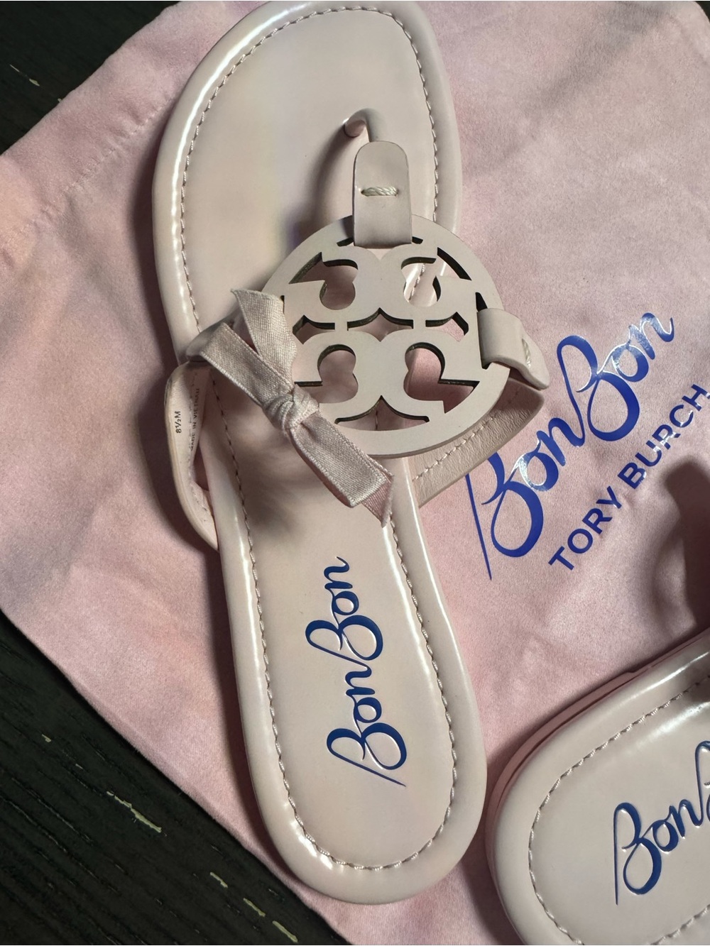 Tory Burch Pale Pink Miller Logo Thong Sandals - Picture 2 of 4